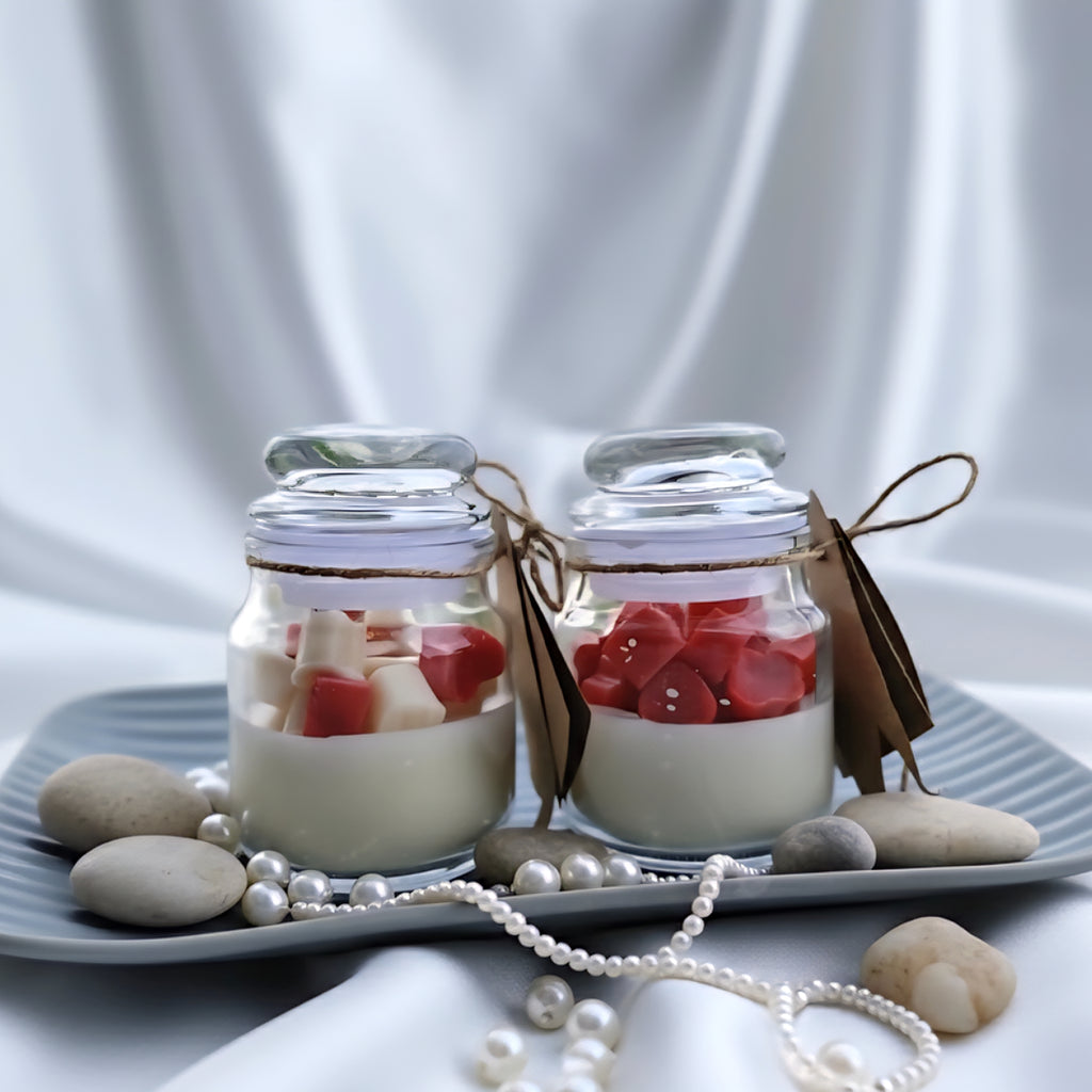 JAR CANDLE WITH HEARTS
