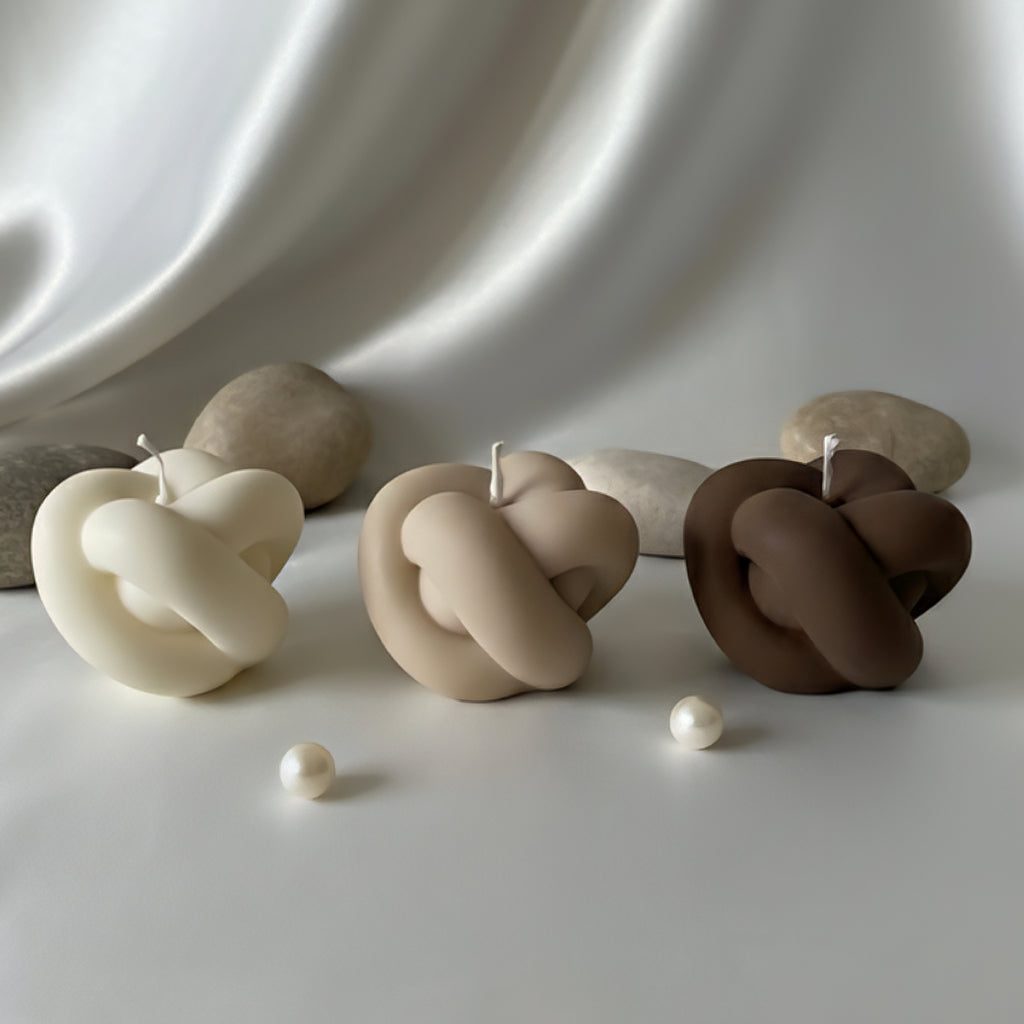 Knot Candle