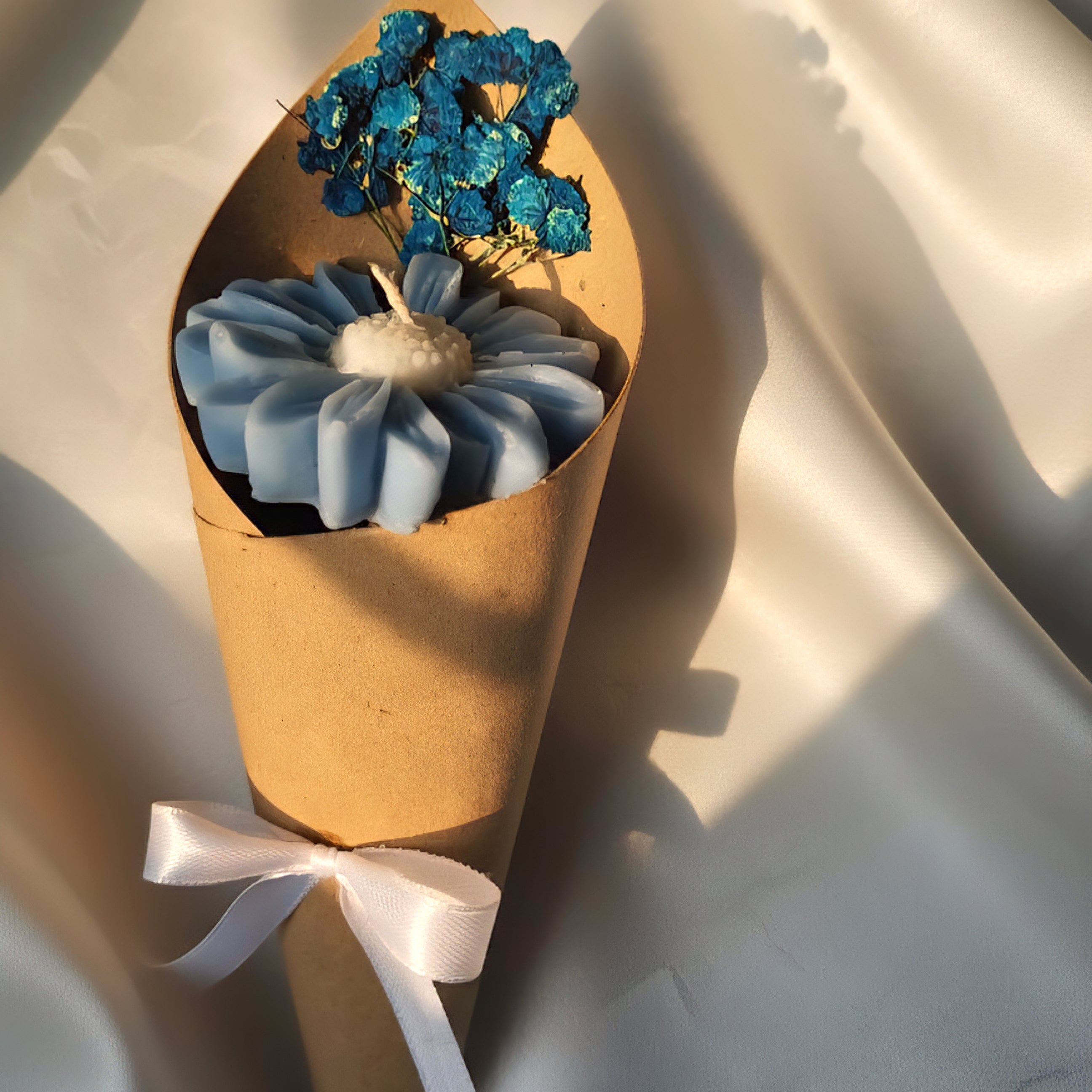 Bouquet Candle (DAISY, PEONY)