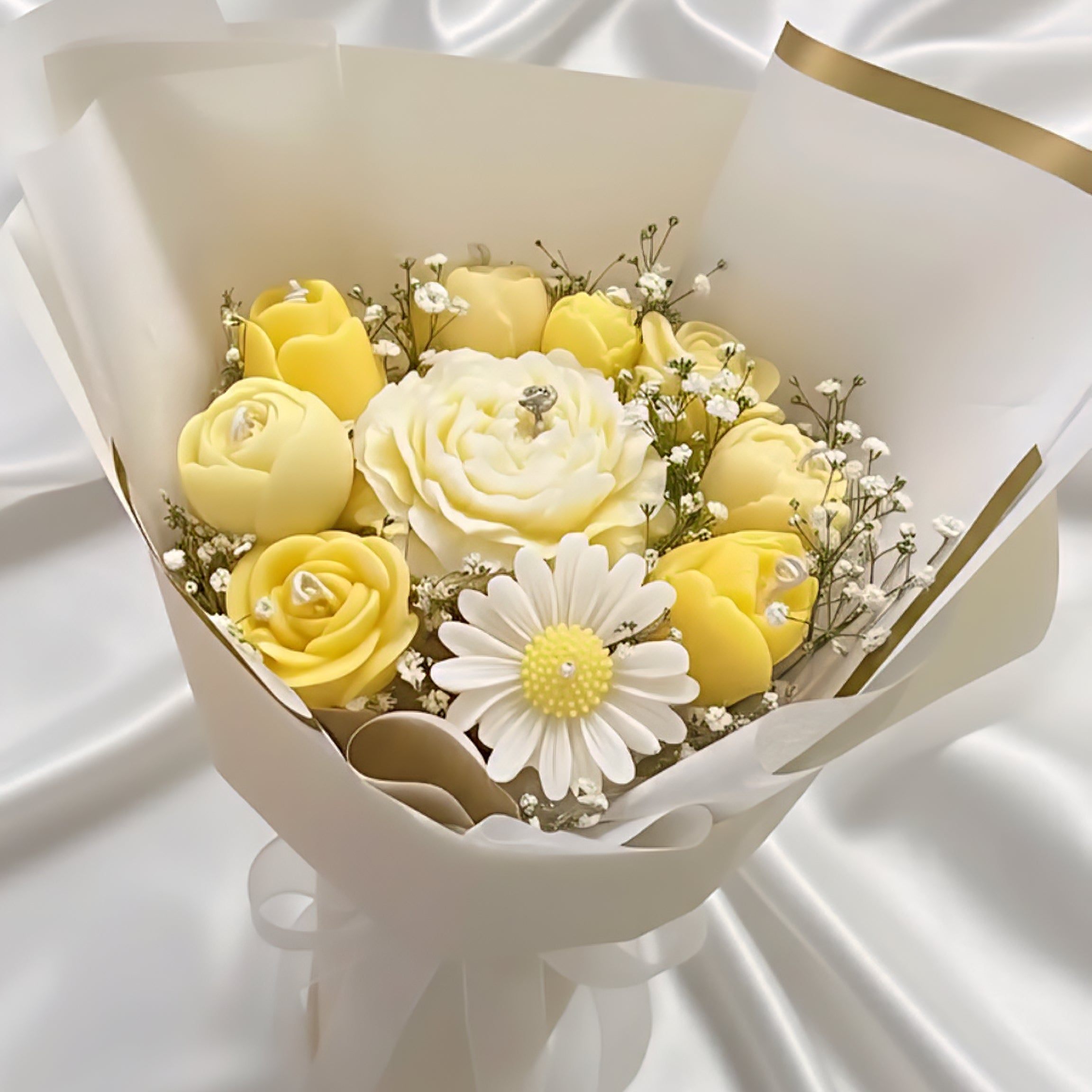 Bouquet Candle ( ROSE, LUXURY, TULIP)