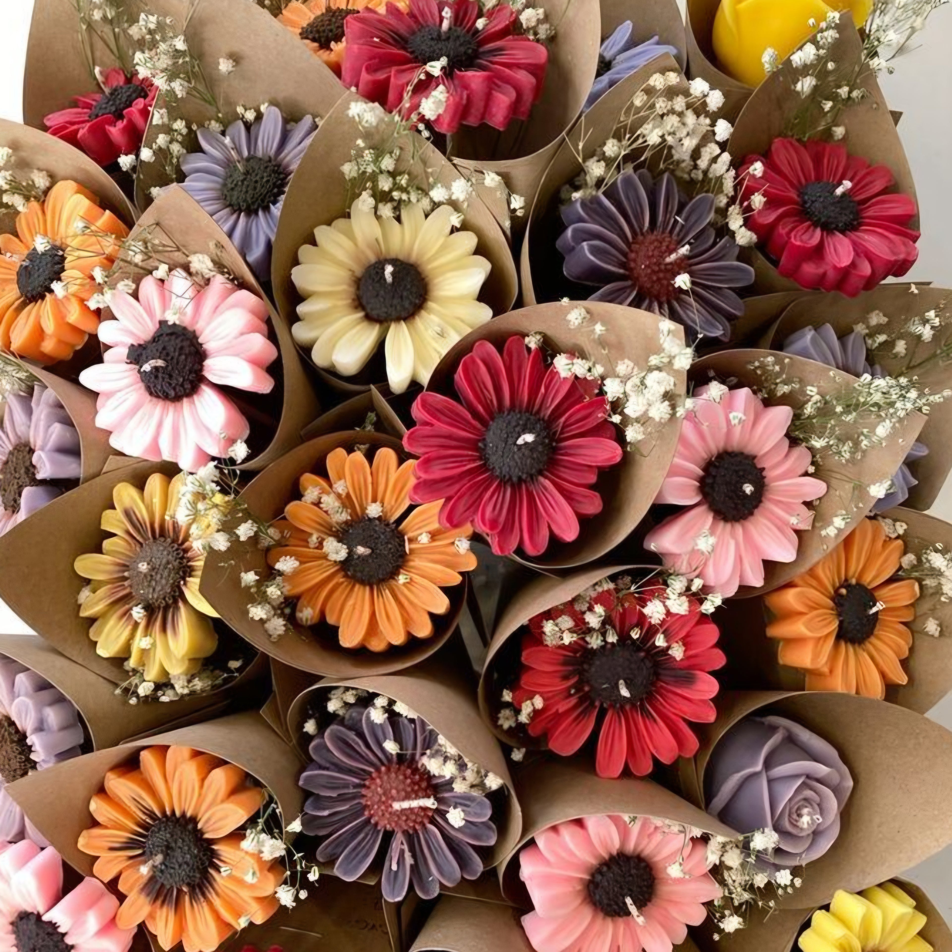 Daisey Bouquet Candle